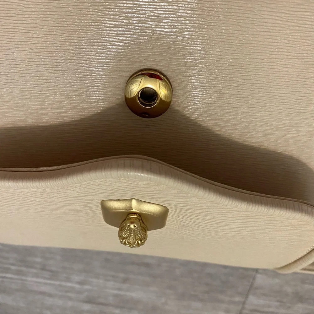 Barry Kieselstein-Cord  cream colored leather shoulder bag signature Alligator - Picture 7 of 16